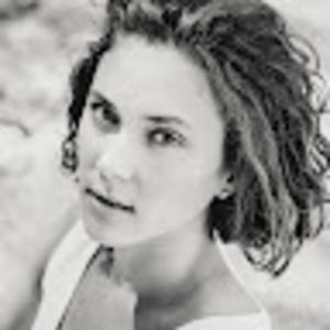 Meet your Posher, Clara